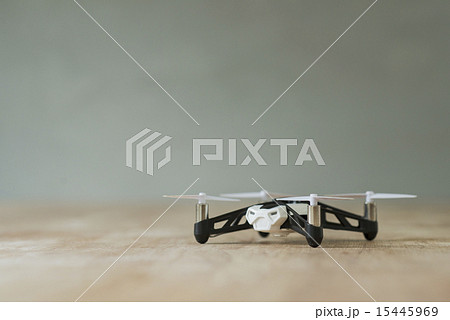 ドローン 15445969