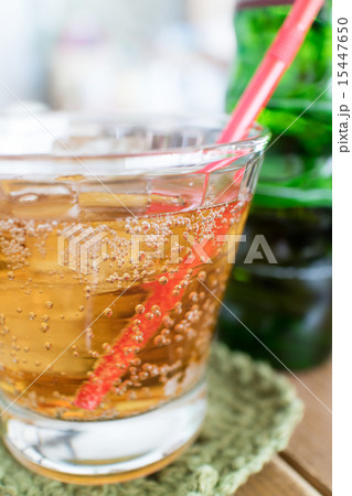 夏の飲み物 ジンジャーエール 炭酸 の写真素材