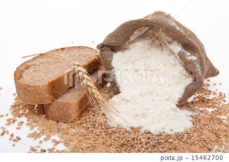 Flour and wheat grain with bread Flour and wheat grain with bread 15462700