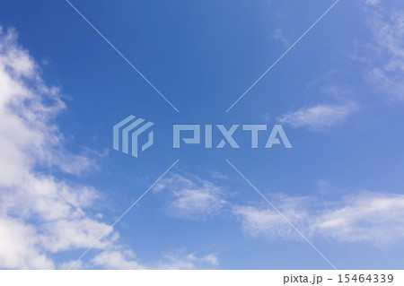 刻々と変わる春の空 15464339