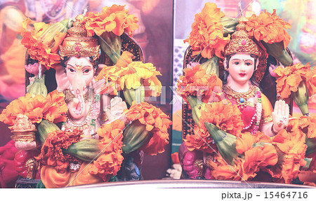 Goddess Lakshmi and Lord Ganesha - retro style Goddess Lakshmi and Lord Ganesha - retro style 15464716