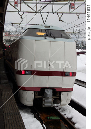 683系による特急はくたか号 15465635