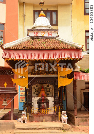 ネパール　パタン　ガネーシャの祠 15465885