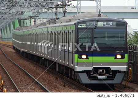 S］都営地下鉄新宿線10-400形の写真素材 [15466071] - PIXTA