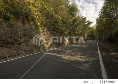 Winding road background Winding road background 15472668