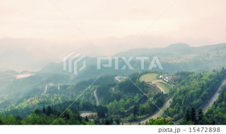 Mountains overlooking the highway Mountains overlooking the highway 15472898