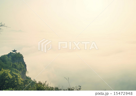Mountains cliffs clouds 15472948