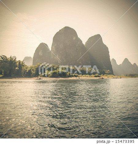 China Guilin Lijiang River rafting, beautiful river. China Guilin Lijiang River rafting, beautiful river. 15473395