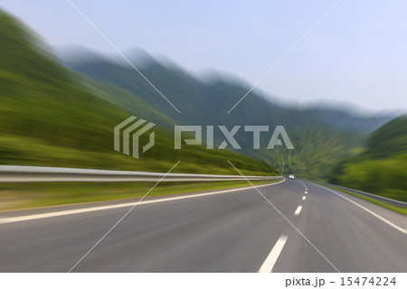 Mountain Road 15474224