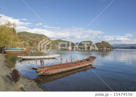 Wooden lakes in China "lugu Lake" 15474556