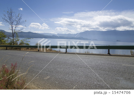 Serene lakes road Serene lakes road 15474706