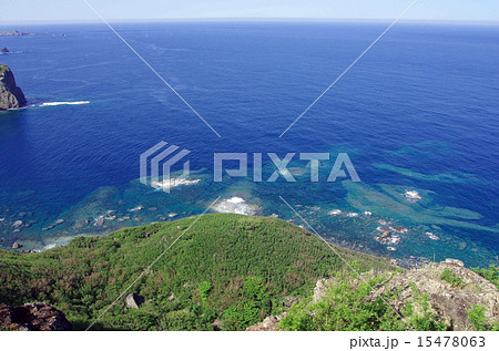 父島の三日月山　展望台（ウェザーステーション）周辺の風景 15478063