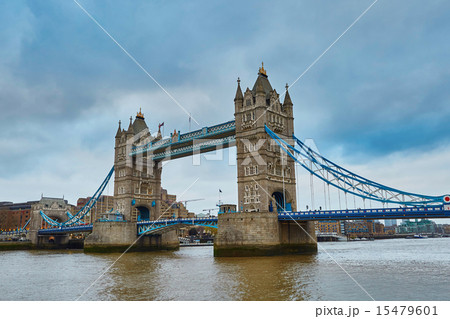 Famous Tower Bridge in the evening 15479601