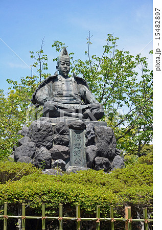 源氏山の源頼朝公 15482897