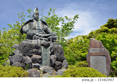 源氏山の源頼朝公 15482907