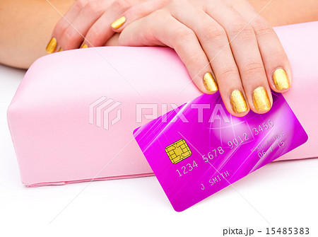 woman hand with credit card 15485383