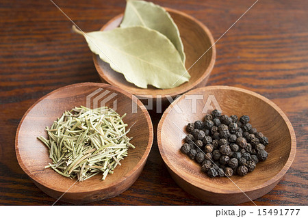 ドライハーブとスパイス ドライハーブとスパイス 15491777