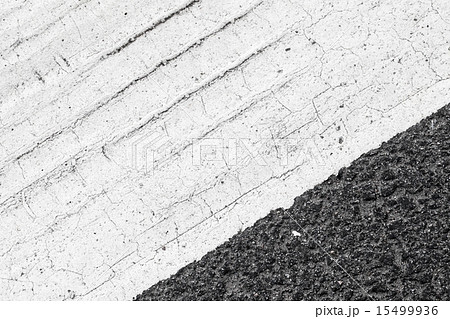 Abstract road marking fragment on asphalt Abstract road marking fragment on asphalt 15499936