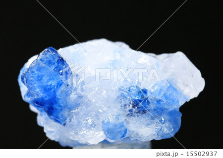 青色岩塩 15502937