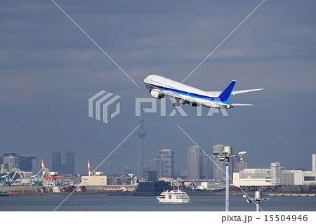 B767とスカイツリー 15504946
