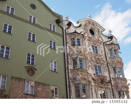 インスブルックの建築物 15505132