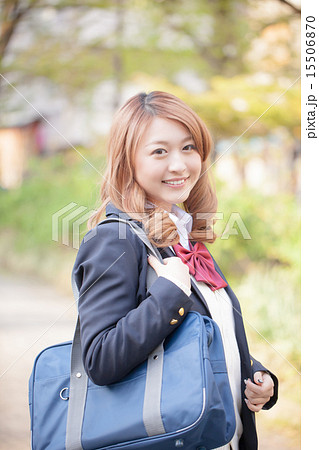 a portrait a portrait 15506870