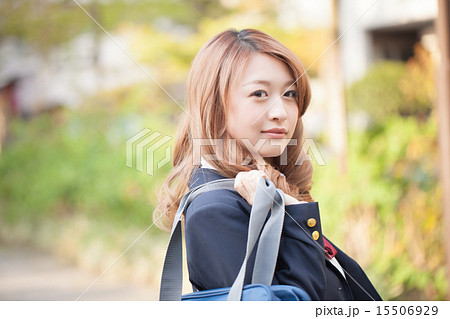 a portrait 15506929