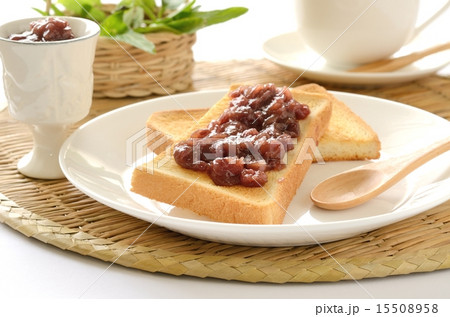 小倉トーストとコーヒー 小倉トーストとコーヒー 15508958
