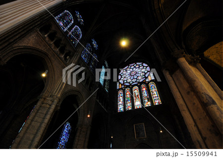 シャルトル大聖堂 15509941