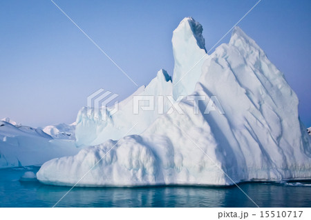 Antarctic iceberg 15510717
