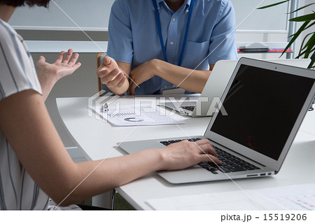 オフィスイメージ（クールビズ） 15519206