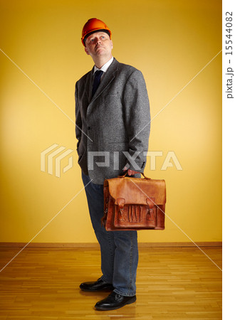 Engineer in room Engineer in room 15544082