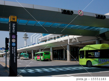 韓国ソウル金浦国際空港外観　2015年5月撮影 15551183
