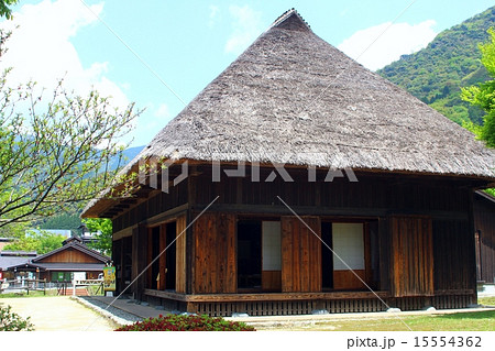 五木子守唄公園の藁葺き屋根 15554362