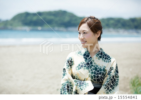 浴衣の女性 15554841