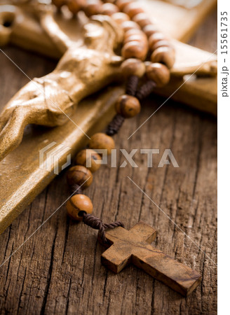 Wooden rosary beads and crucifix Wooden rosary beads and crucifix 15561735