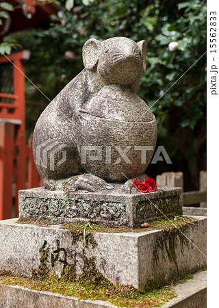 大豊神社末社 大国社 吽の狛鼠 大豊神社末社 大国社 吽の狛鼠 15562833
