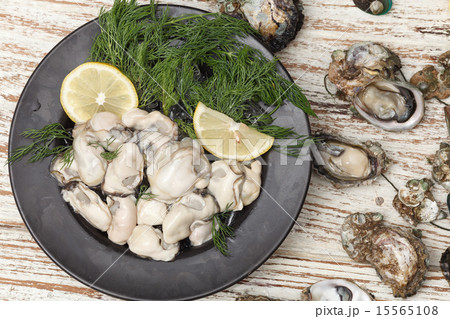 Oyster seafood lemon fresh mussel asia appetizer 15565108