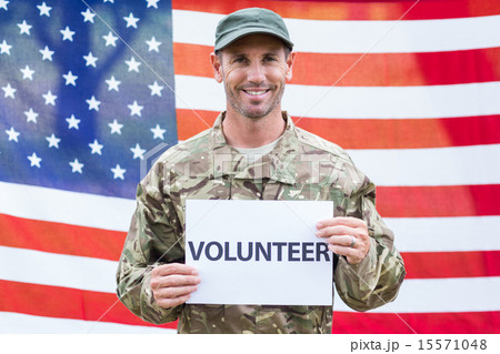 American soldier holding recruitment sign 15571048