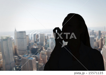 Composite image of pretty blonde using an asthma inhaler Composite image of pretty blonde using an asthma inhaler 15571135