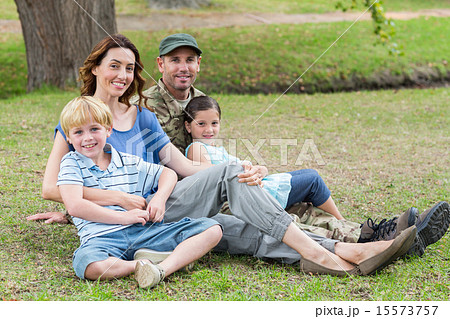 Handsome soldier reunited with family 15573757