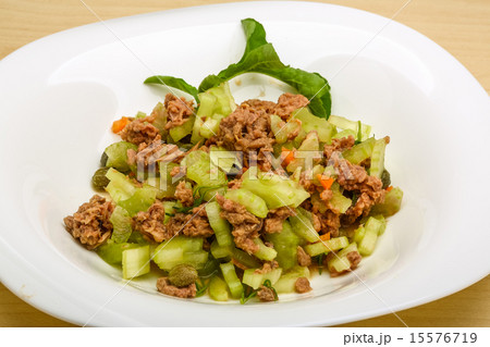 Tuna and celery salad 15576719
