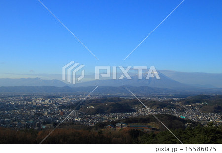 岩山から盛岡の市街地眺望 15586075