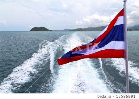asia myanmar kho samui bay isle waving   15586991