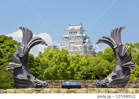 修復後の姫路城 15588912