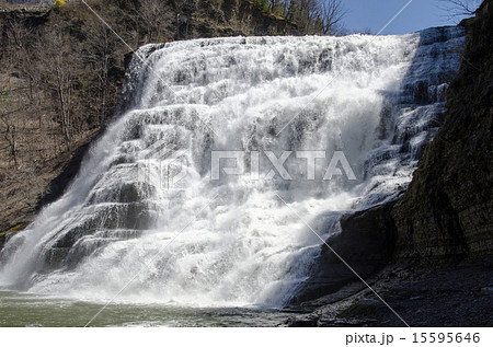 イサカ　Ithaca Falls 15595646