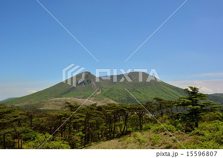 霧島連山「韓国岳（からくに岳）と硫黄山」 15596807