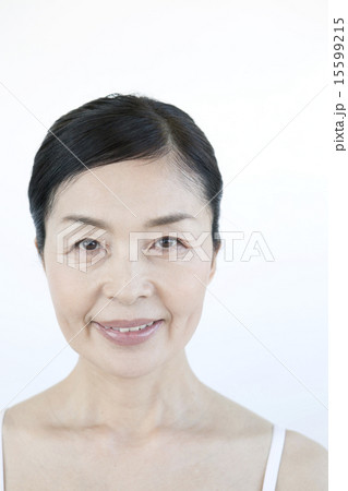 50代女性 15599215
