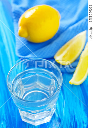 water with lemons water with lemons 15599391