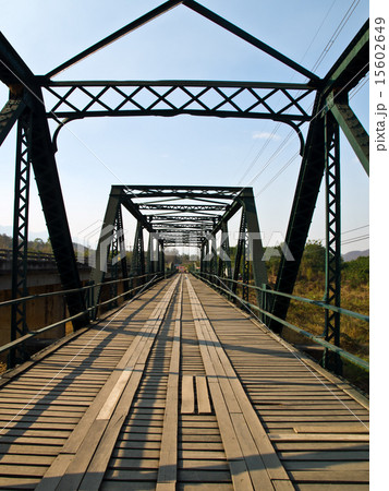 Historical iron bridge in Mae hong son in Thailand 15602649
